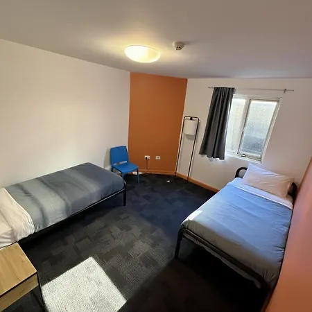 Big Backpackers Hostel-2